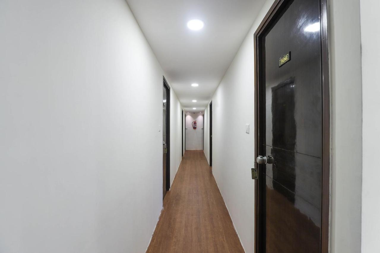 Oyo 40139 Hotel Peradiot Ahmedabad Eksteriør bilde