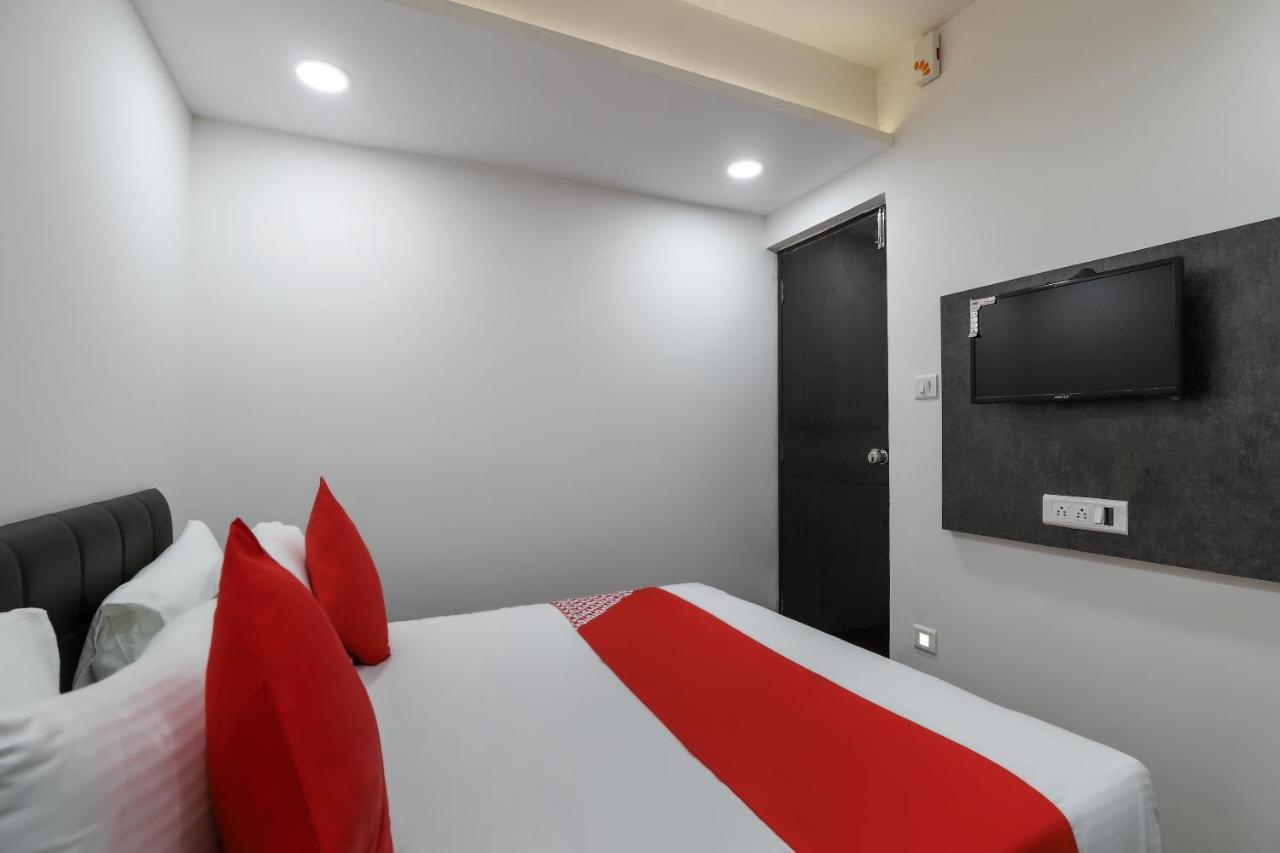 Oyo 40139 Hotel Peradiot Ahmedabad Eksteriør bilde